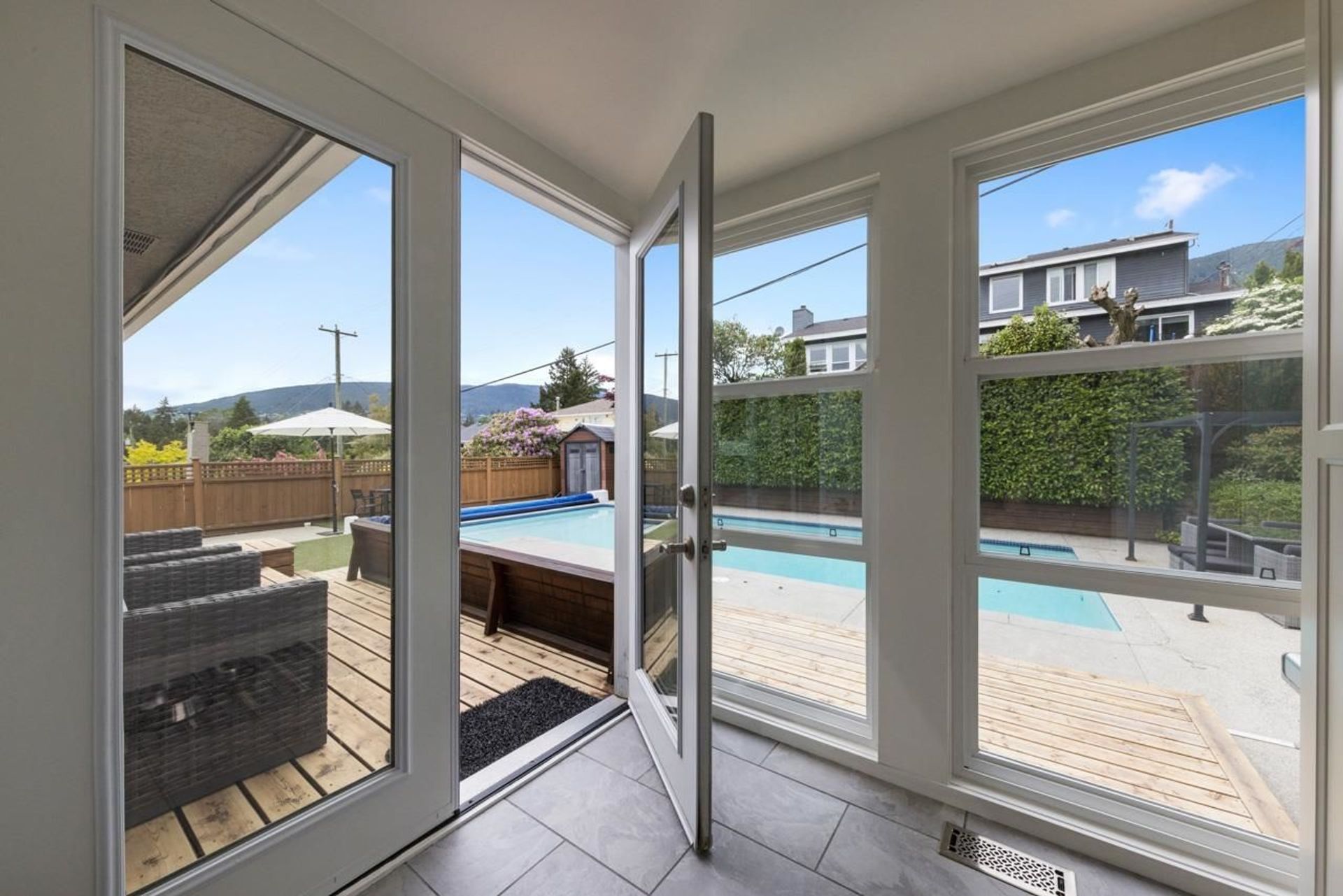 896-wavertree-road-forest-hills-nv-north-vancouver-13 at 896 Wavertree Road, Forest Hills NV, North Vancouver 896-wavertree-road-forest-hills-nv-north-vancouver-13 at 896 Wavertree Road, Forest Hills NV, North Vancouver