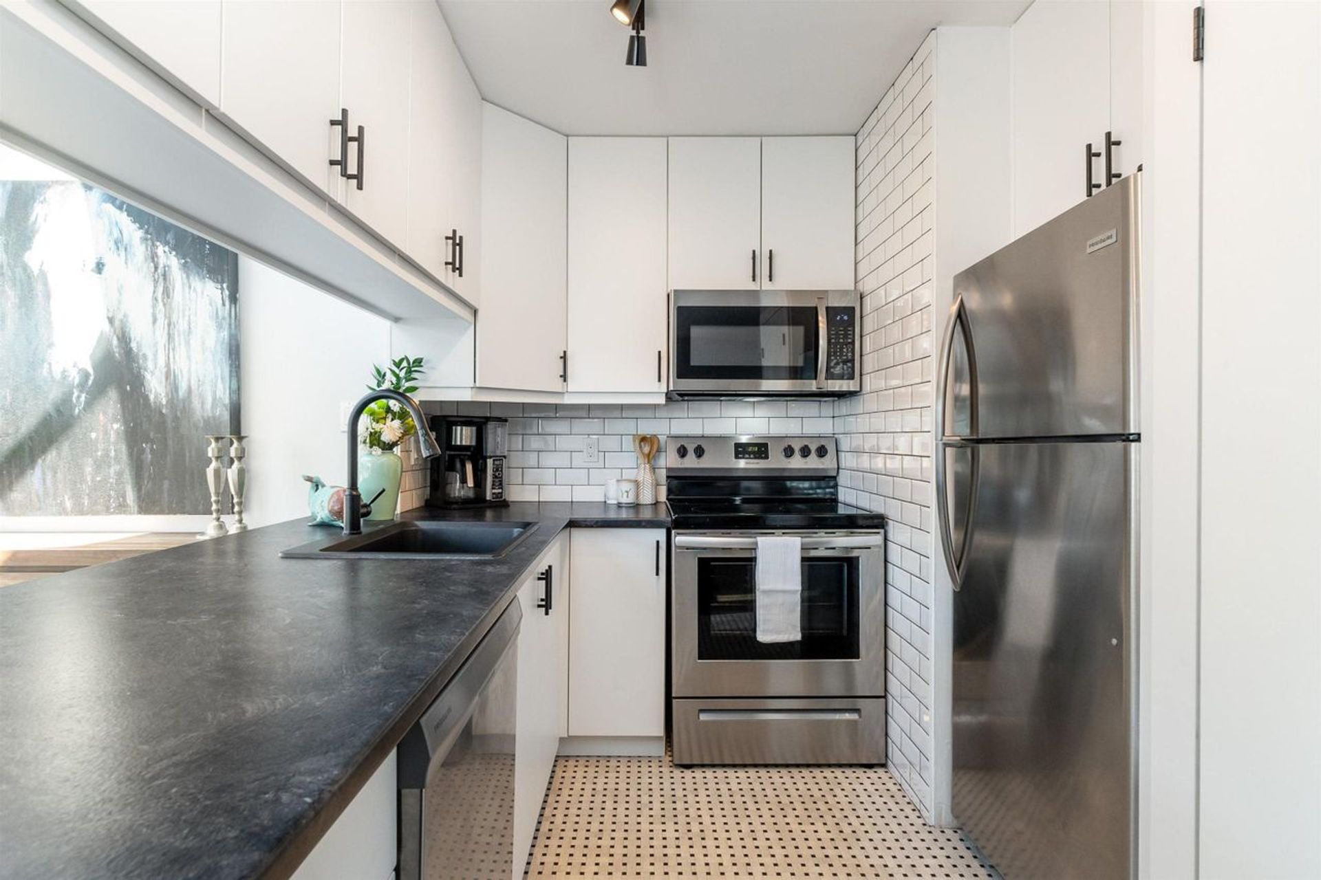 3711-delbrook-avenue-upper-delbrook-north-vancouver-10 at 305 - 3711 Delbrook Avenue, Upper Delbrook, North Vancouver 3711-delbrook-avenue-upper-delbrook-north-vancouver-10 at 305 - 3711 Delbrook Avenue, Upper Delbrook, North Vancouver