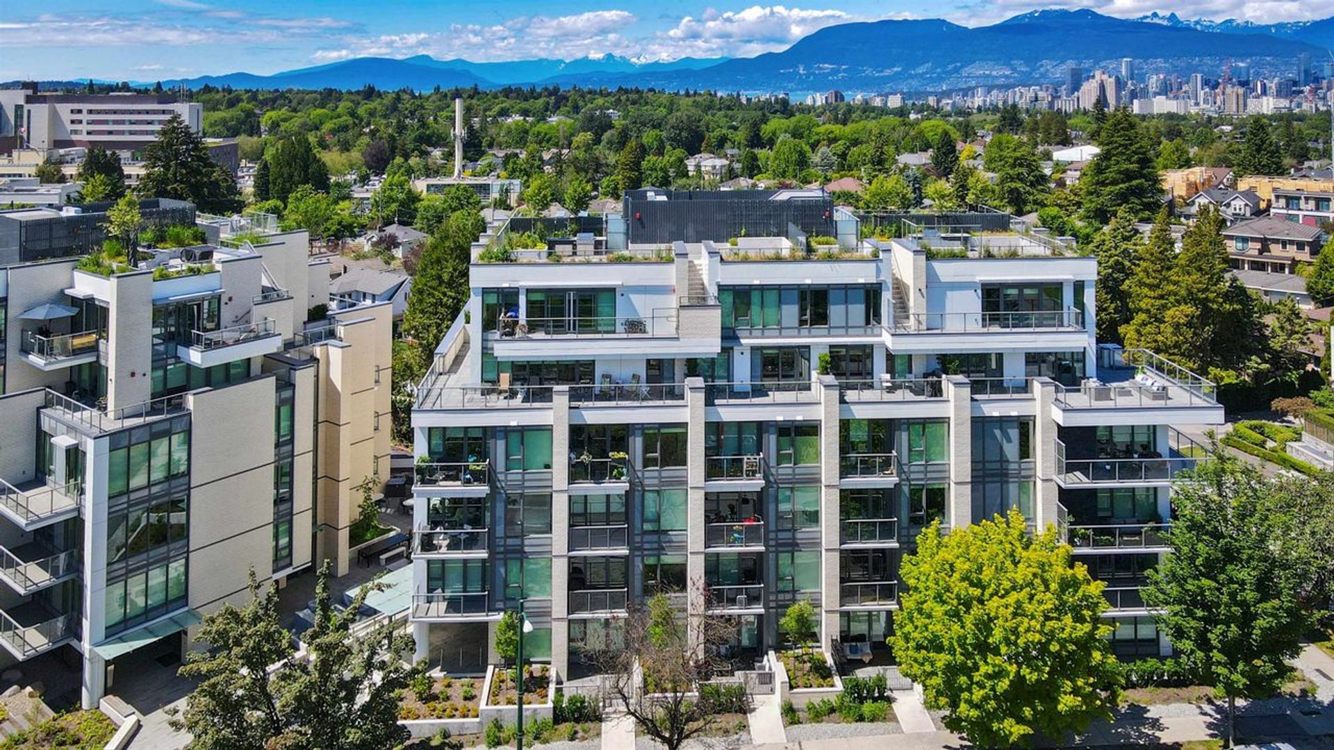 607-w-31st-avenue-cambie-vancouver-west-02 at 607 W 31st Avenue, Cambie, Vancouver West 607-w-31st-avenue-cambie-vancouver-west-02 at 607 W 31st Avenue, Cambie, Vancouver West