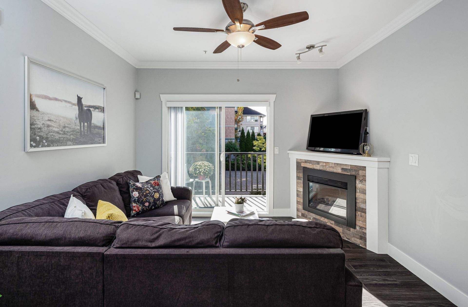 0008 at 212 - 8183 121a Street, Queen Mary Park Surrey, Surrey 0008 at 212 - 8183 121a Street, Queen Mary Park Surrey, Surrey