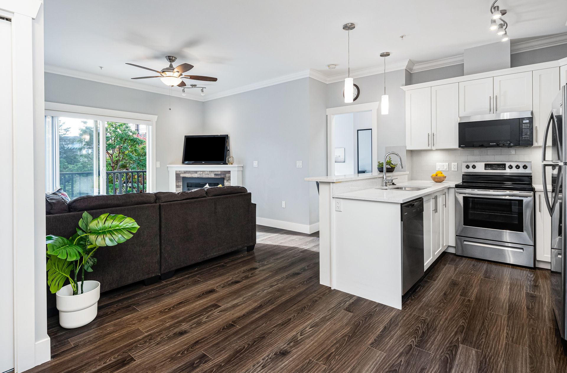 0018 at 212 - 8183 121a Street, Queen Mary Park Surrey, Surrey 0018 at 212 - 8183 121a Street, Queen Mary Park Surrey, Surrey