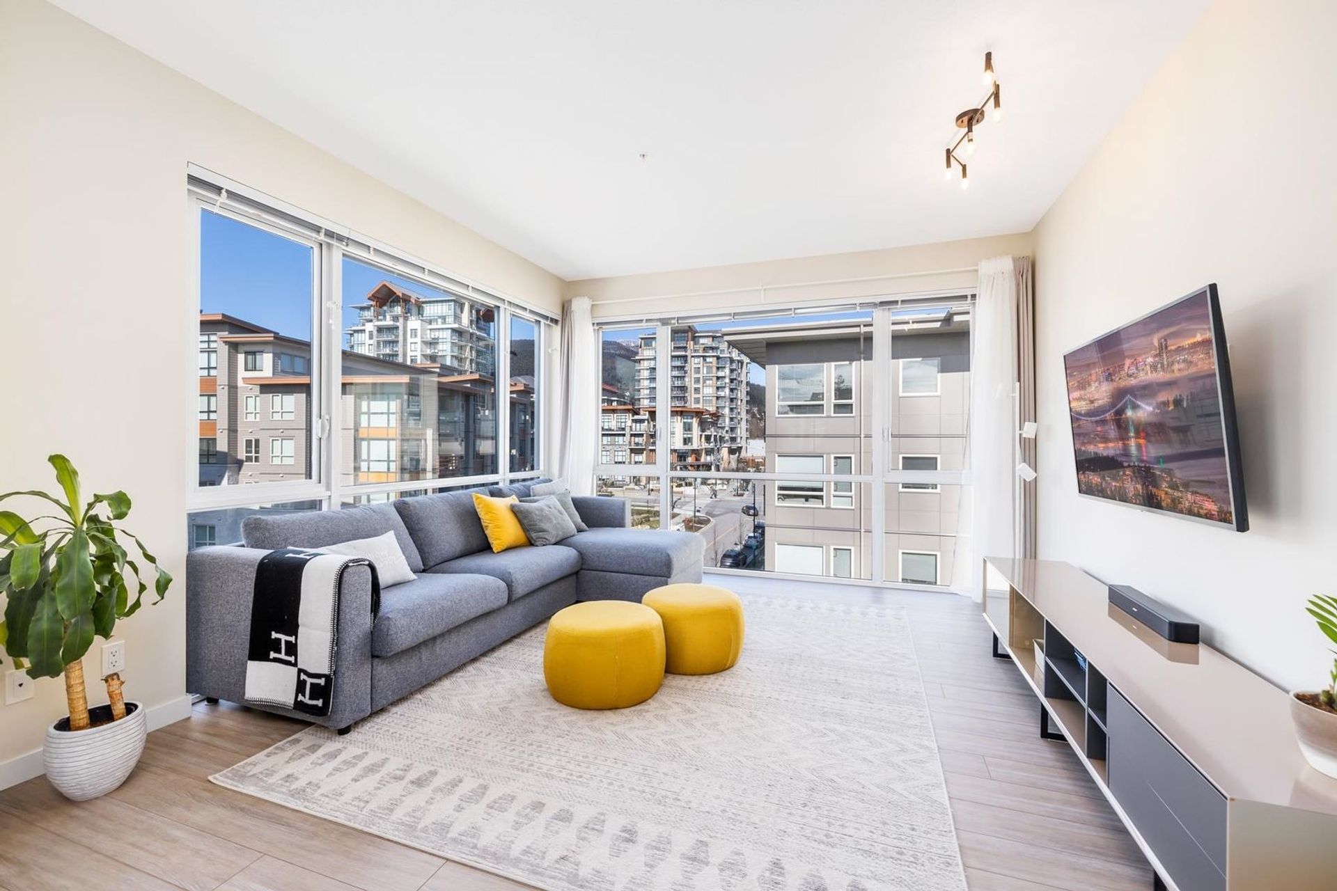 2632-library-lane-lynn-valley-north-vancouver-05 at 504 - 2632 Library Lane, Lynn Valley, North Vancouver 2632-library-lane-lynn-valley-north-vancouver-05 at 504 - 2632 Library Lane, Lynn Valley, North Vancouver