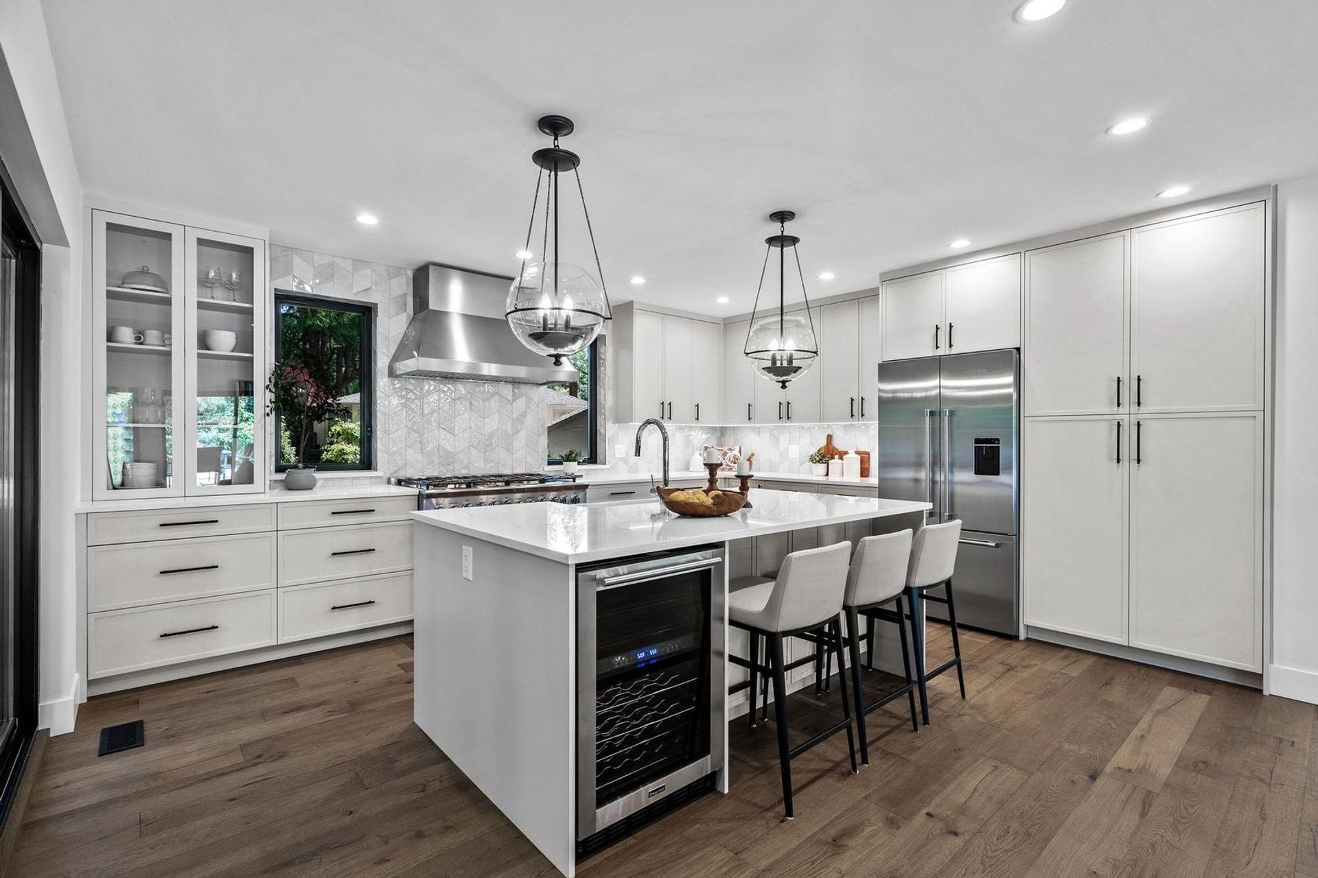 3738-hillcrest-avenue-edgemont-north-vancouver-02 at 3738 Hillcrest Avenue, Edgemont, North Vancouver 3738-hillcrest-avenue-edgemont-north-vancouver-02 at 3738 Hillcrest Avenue, Edgemont, North Vancouver