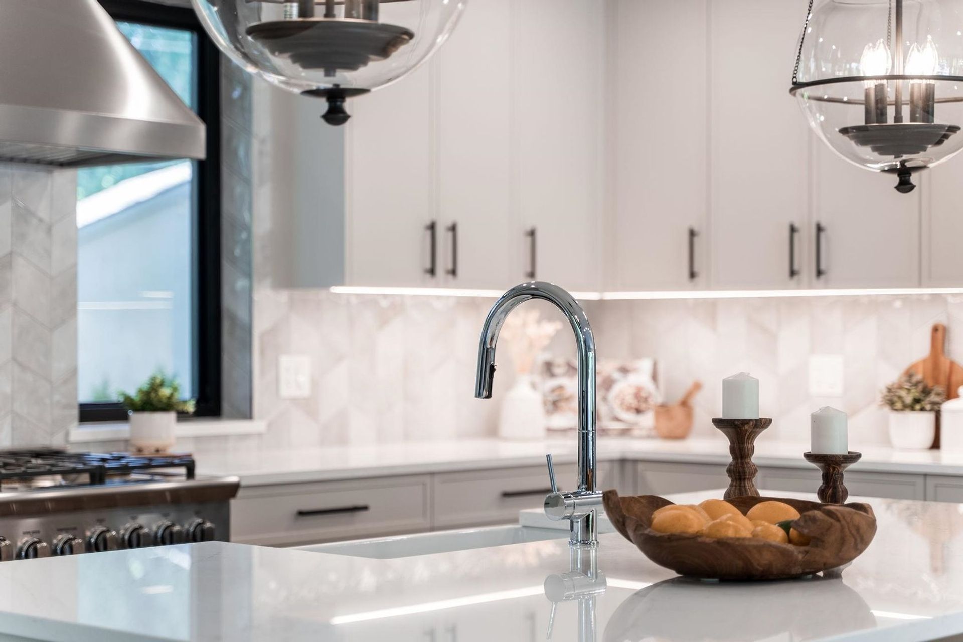 3738-hillcrest-avenue-edgemont-north-vancouver-06 at 3738 Hillcrest Avenue, Edgemont, North Vancouver 3738-hillcrest-avenue-edgemont-north-vancouver-06 at 3738 Hillcrest Avenue, Edgemont, North Vancouver