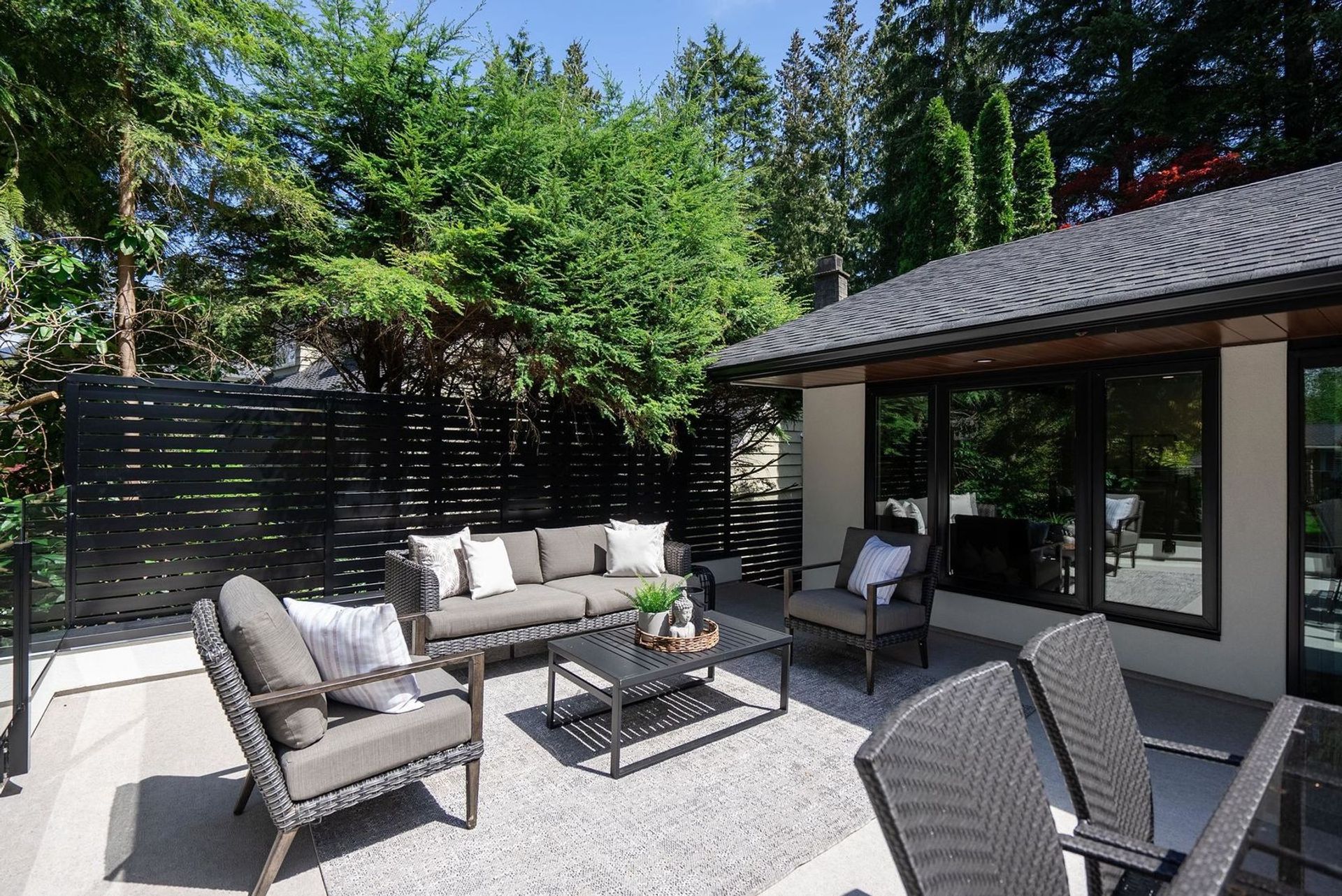 3738-hillcrest-avenue-edgemont-north-vancouver-12 at 3738 Hillcrest Avenue, Edgemont, North Vancouver 3738-hillcrest-avenue-edgemont-north-vancouver-12 at 3738 Hillcrest Avenue, Edgemont, North Vancouver