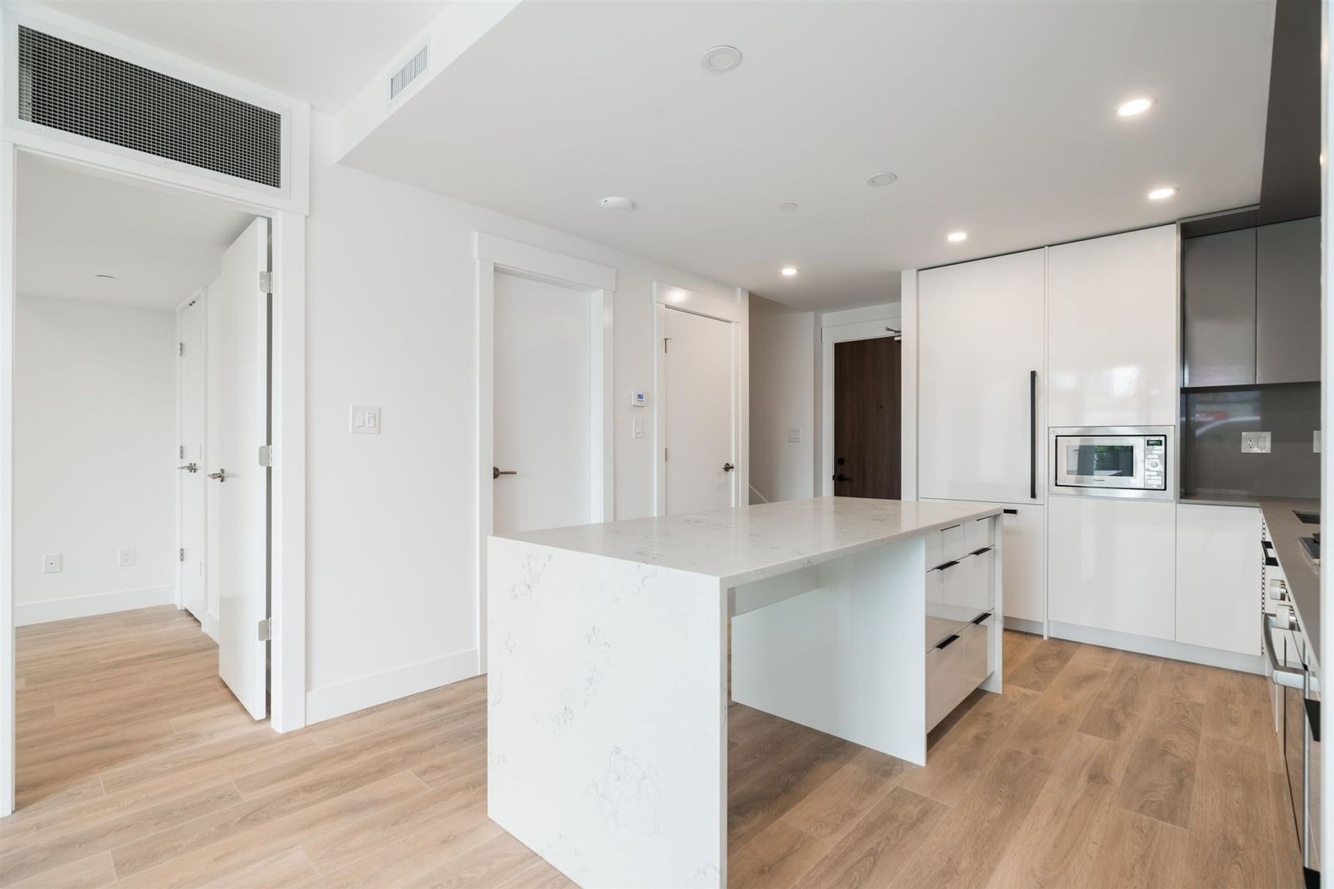 4713-hazel-street-forest-glen-bs-burnaby-south-07 at 4713 Hazel Street, Forest Glen BS, Burnaby South 4713-hazel-street-forest-glen-bs-burnaby-south-07 at 4713 Hazel Street, Forest Glen BS, Burnaby South