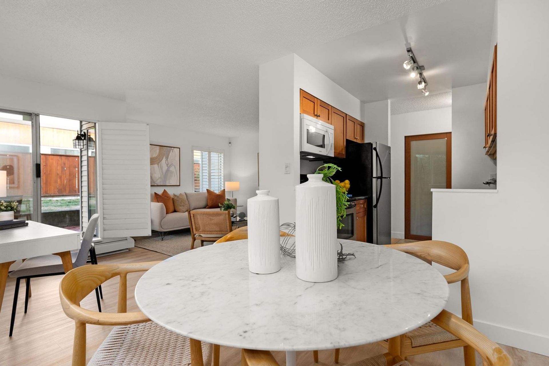 1550-chesterfield-avenue-central-lonsdale-north-vancouver-07 at 107 - 1550 Chesterfield Avenue, Central Lonsdale, North Vancouver 1550-chesterfield-avenue-central-lonsdale-north-vancouver-07 at 107 - 1550 Chesterfield Avenue, Central Lonsdale, North Vancouver