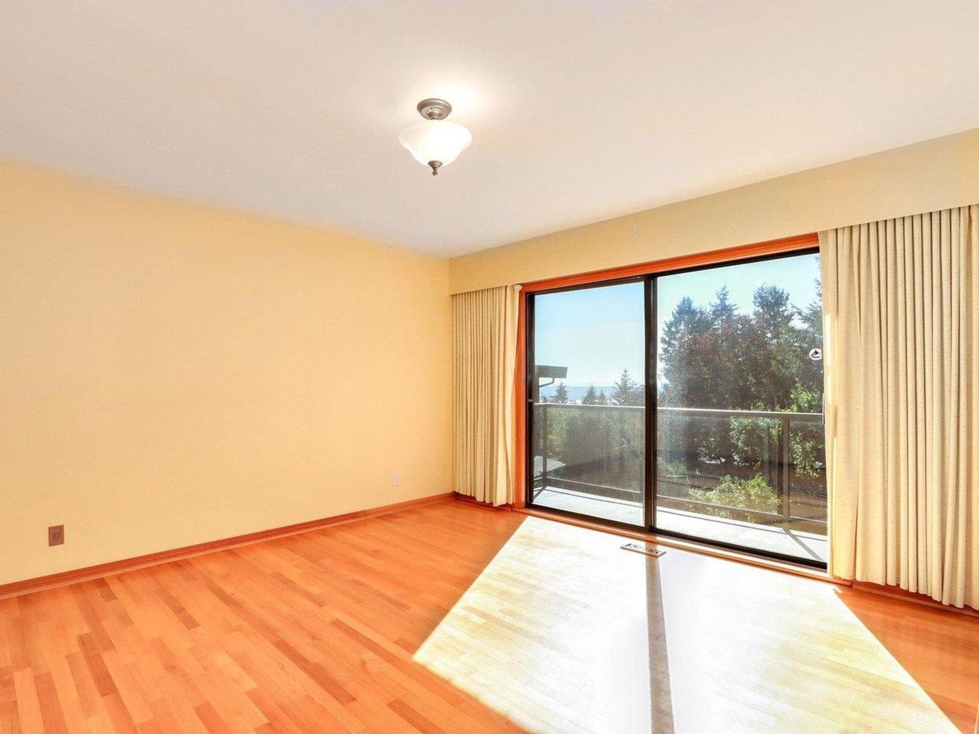 4444-starlight-way-upper-delbrook-north-vancouver-25 at 4441 Starlight Way, Upper Delbrook, North Vancouver 4444-starlight-way-upper-delbrook-north-vancouver-25 at 4441 Starlight Way, Upper Delbrook, North Vancouver