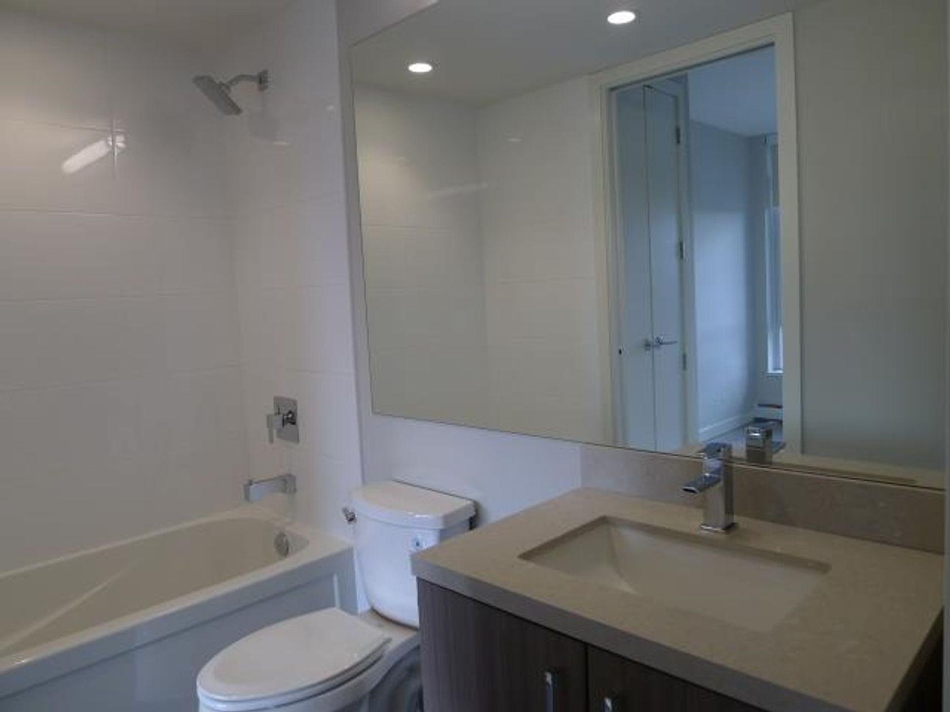 1788-ontario-street-mount-pleasant-ve-vancouver-east-04 at 803 - 1788 Ontario Street, Mount Pleasant VE, Vancouver East 1788-ontario-street-mount-pleasant-ve-vancouver-east-04 at 803 - 1788 Ontario Street, Mount Pleasant VE, Vancouver East