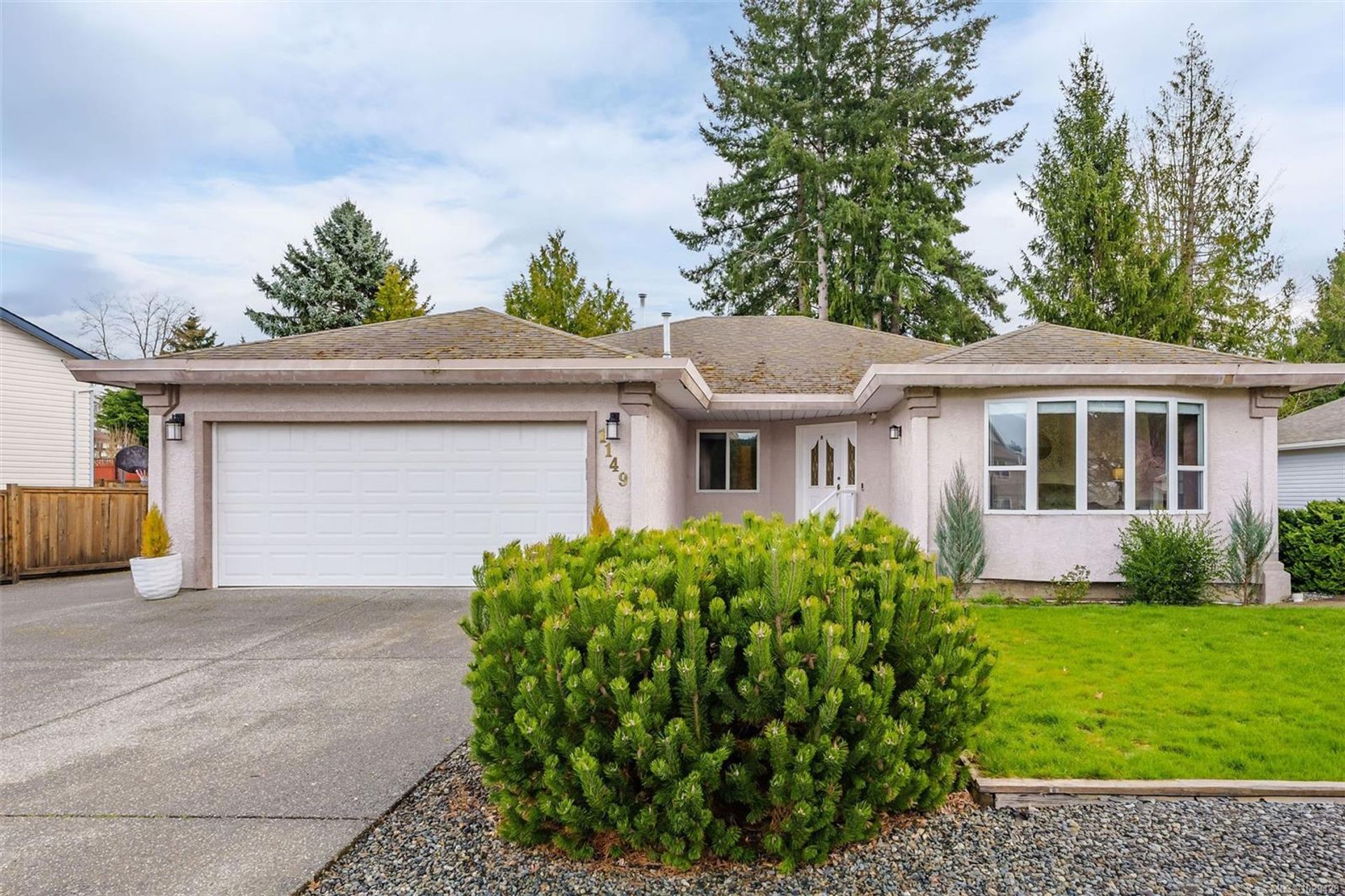 1149 Walkem Road, Ladysmith, Duncan