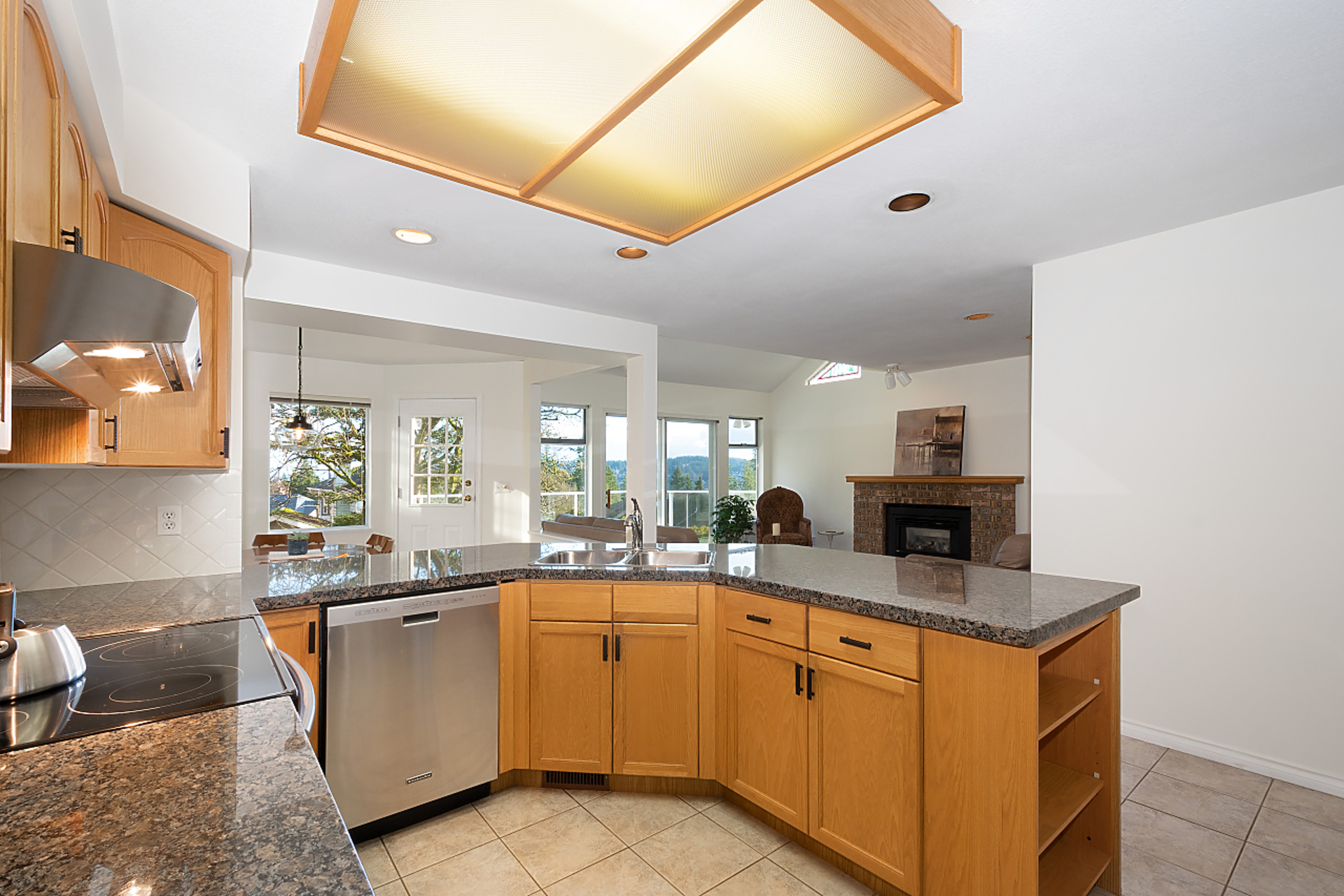 013 at 18 Parkwood Place, Heritage Mountain, Port Moody