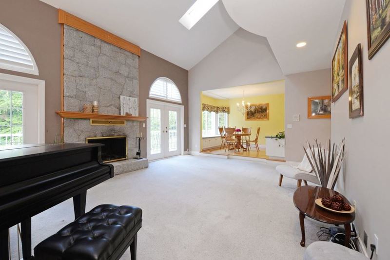 110-lanson-crescent-anmore-port-moody-06 at 110 Lanson Crescent, Anmore, Port Moody