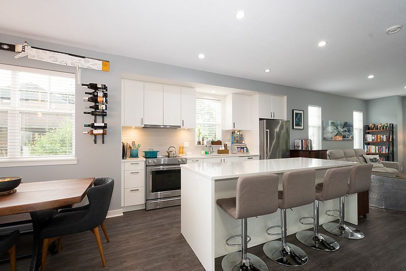 015 at 2823 St Andrews Street, Port Moody Centre, Port Moody