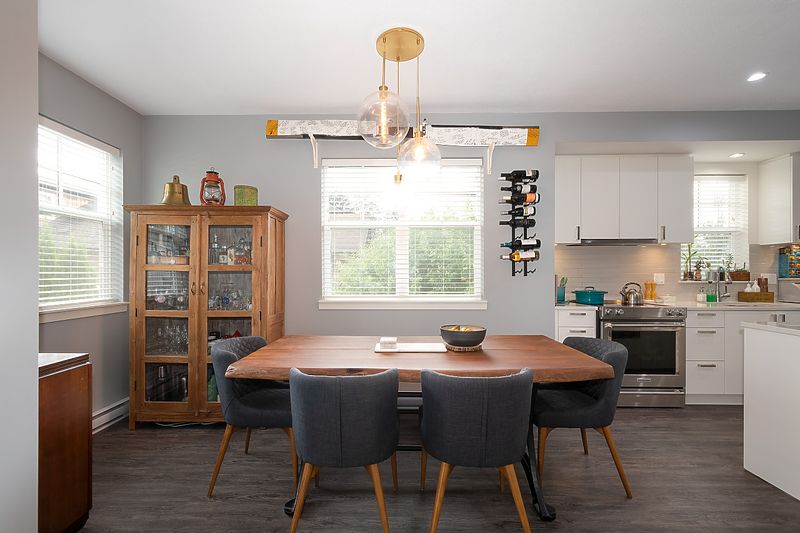 020 at 2823 St Andrews Street, Port Moody Centre, Port Moody