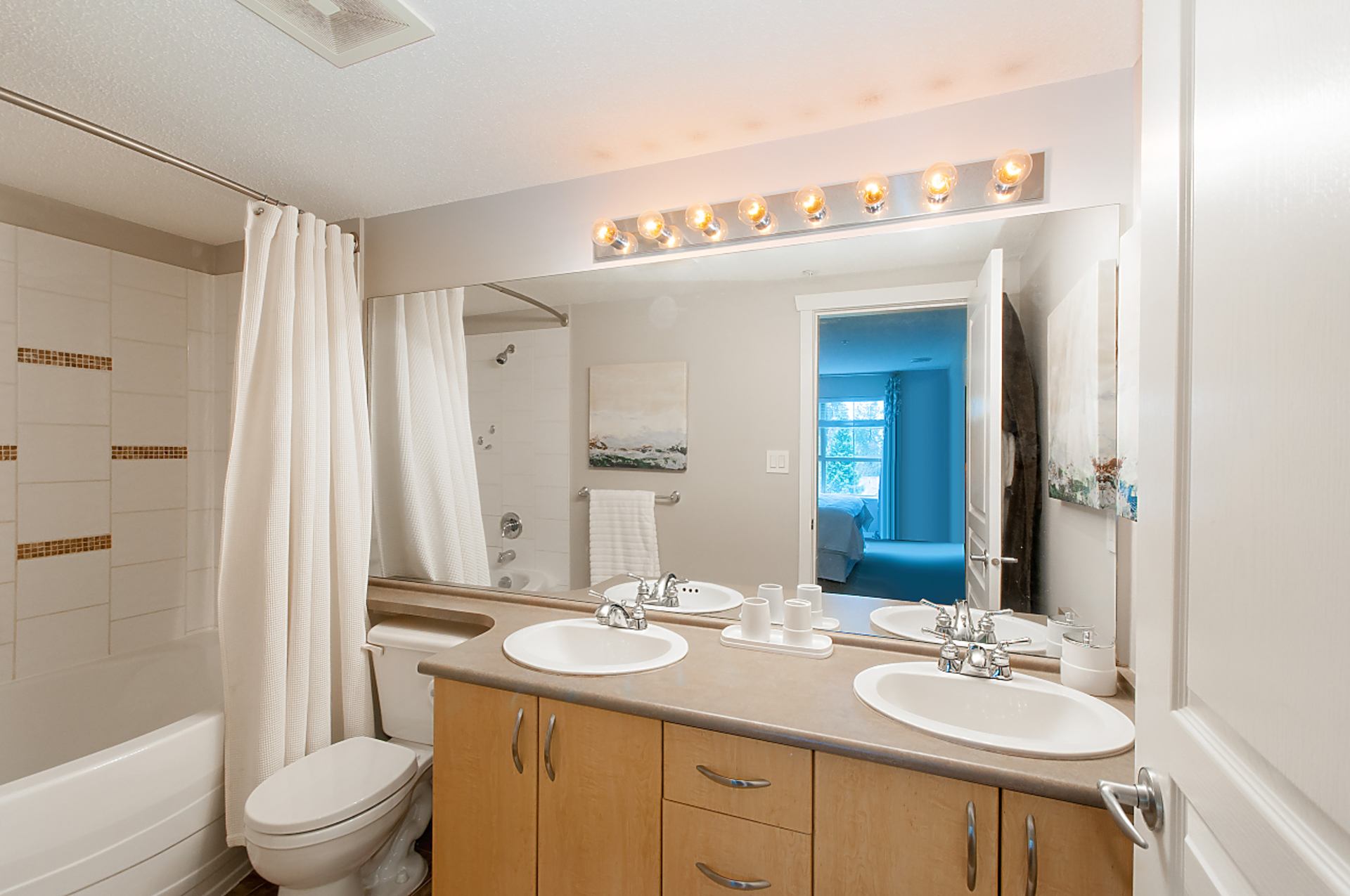 020 at 311 - 2958 Silver Springs Boulevard, Westwood Plateau, Coquitlam