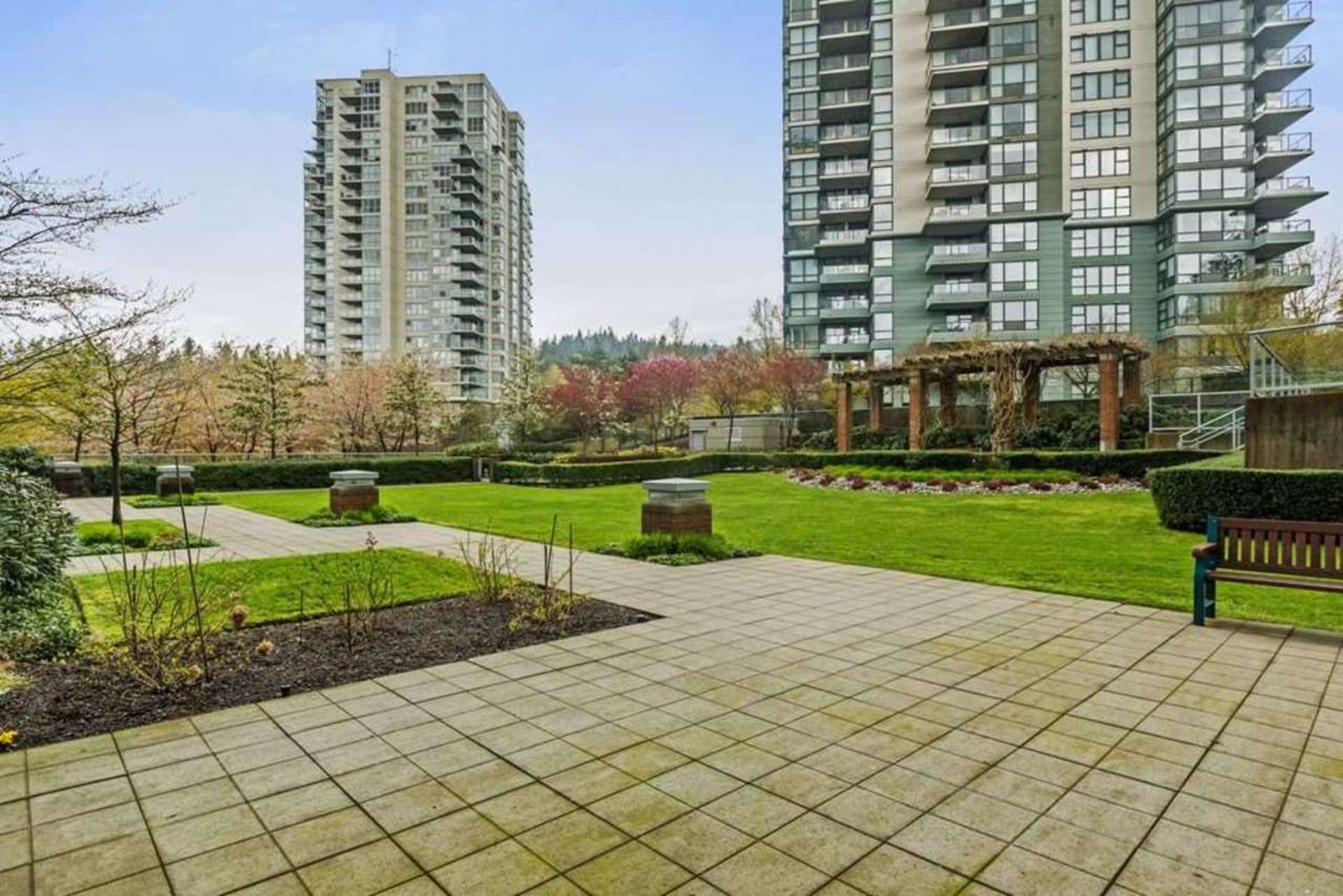 295-guildford-way-north-shore-pt-moody-port-moody-20 at 601 - 295 Guildford Way, North Shore Pt Moody, Port Moody