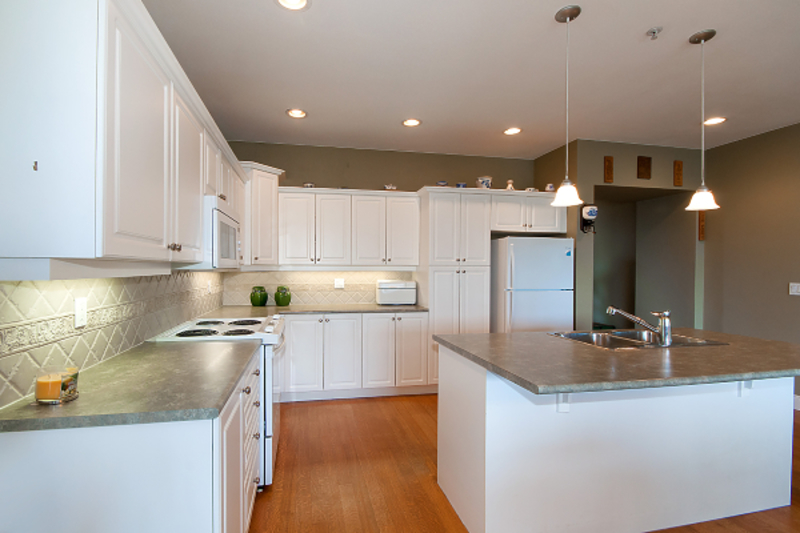 014 at 131 - 19639 Meadow Gardens Way, North Meadows PI, Pitt Meadows