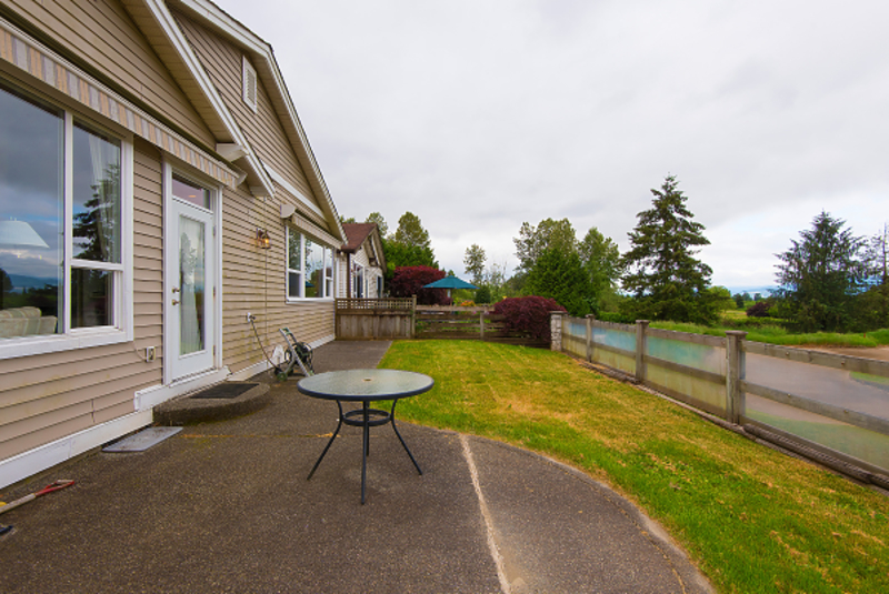023 at 131 - 19639 Meadow Gardens Way, North Meadows PI, Pitt Meadows