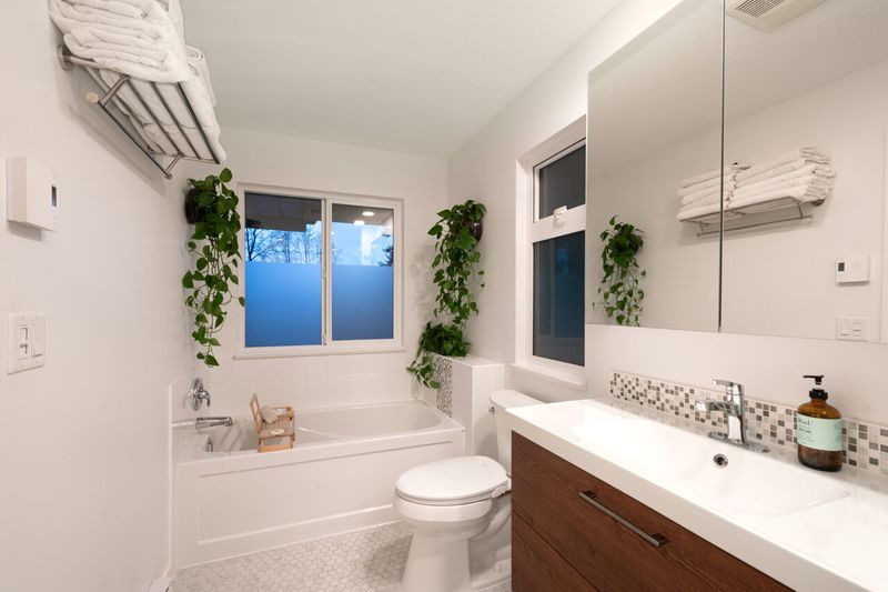 044 at 1 - 181 Ravine Drive, Heritage Mountain, Port Moody