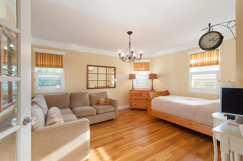 081 at 38 Wildwood Drive, Heritage Mountain, Port Moody