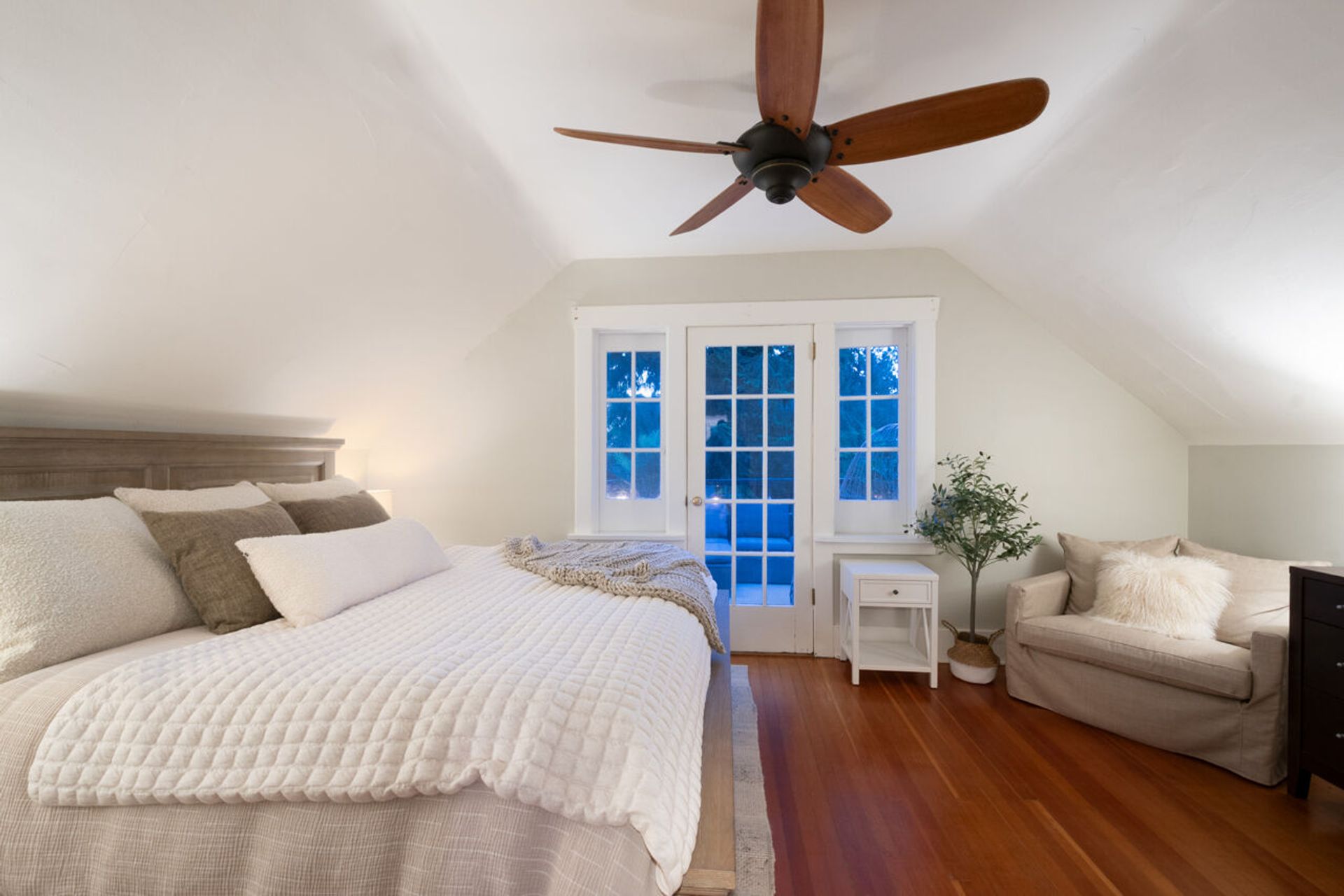 039 at 66 Maple Court, Anmore, Port Moody