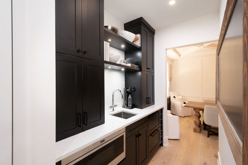 016 at 79 Cliffwood Drive, Heritage Woods PM, Port Moody