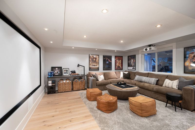 098 at 79 Cliffwood Drive, Heritage Woods PM, Port Moody