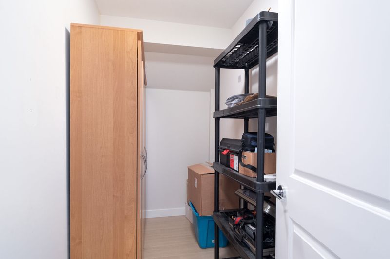 036 at 407 - 160 Shoreline Circle, College Park PM, Port Moody