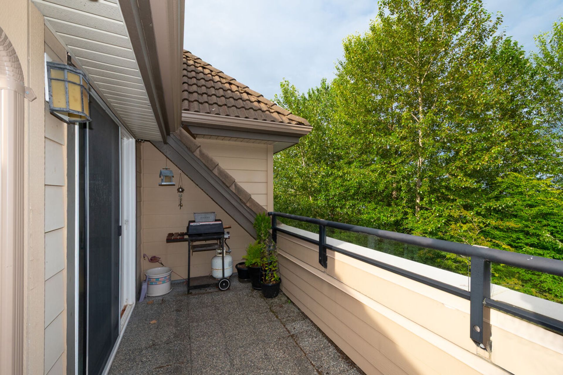 017 at 407 - 160 Shoreline Circle, College Park PM, Port Moody