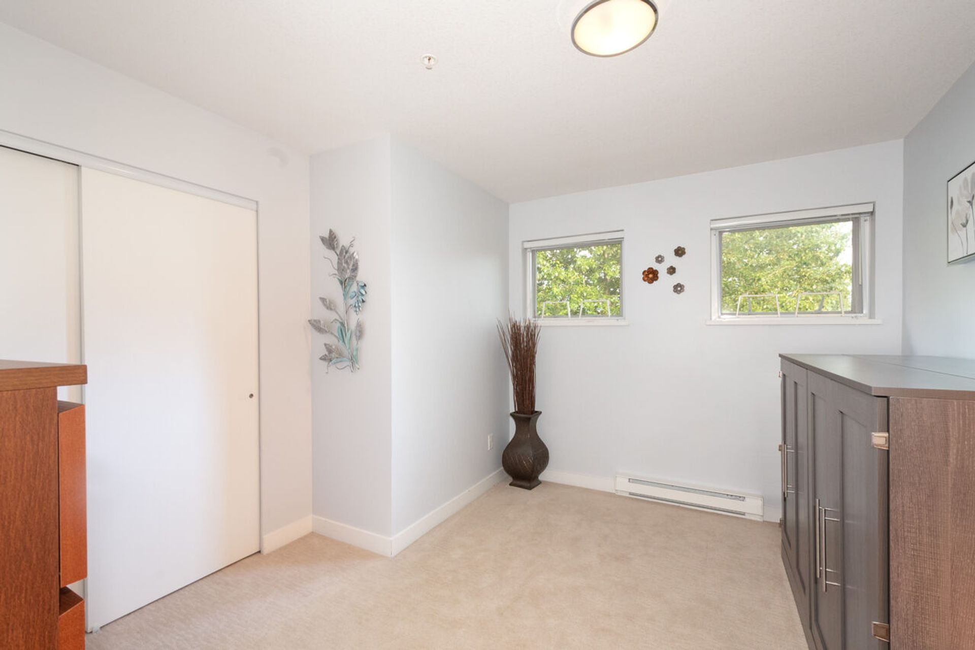 033 at 407 - 160 Shoreline Circle, College Park PM, Port Moody