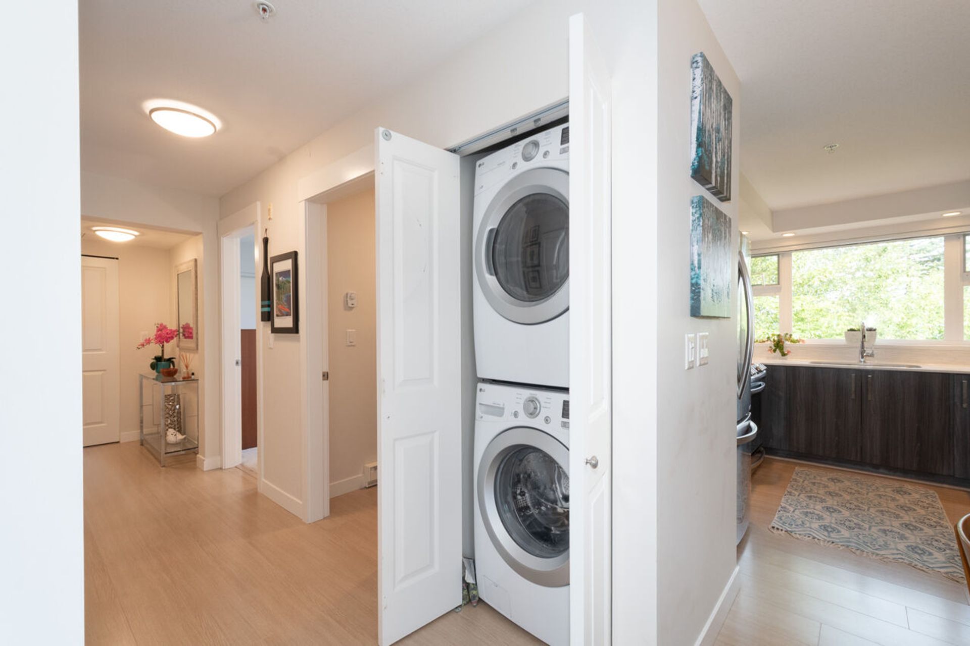 035 at 407 - 160 Shoreline Circle, College Park PM, Port Moody