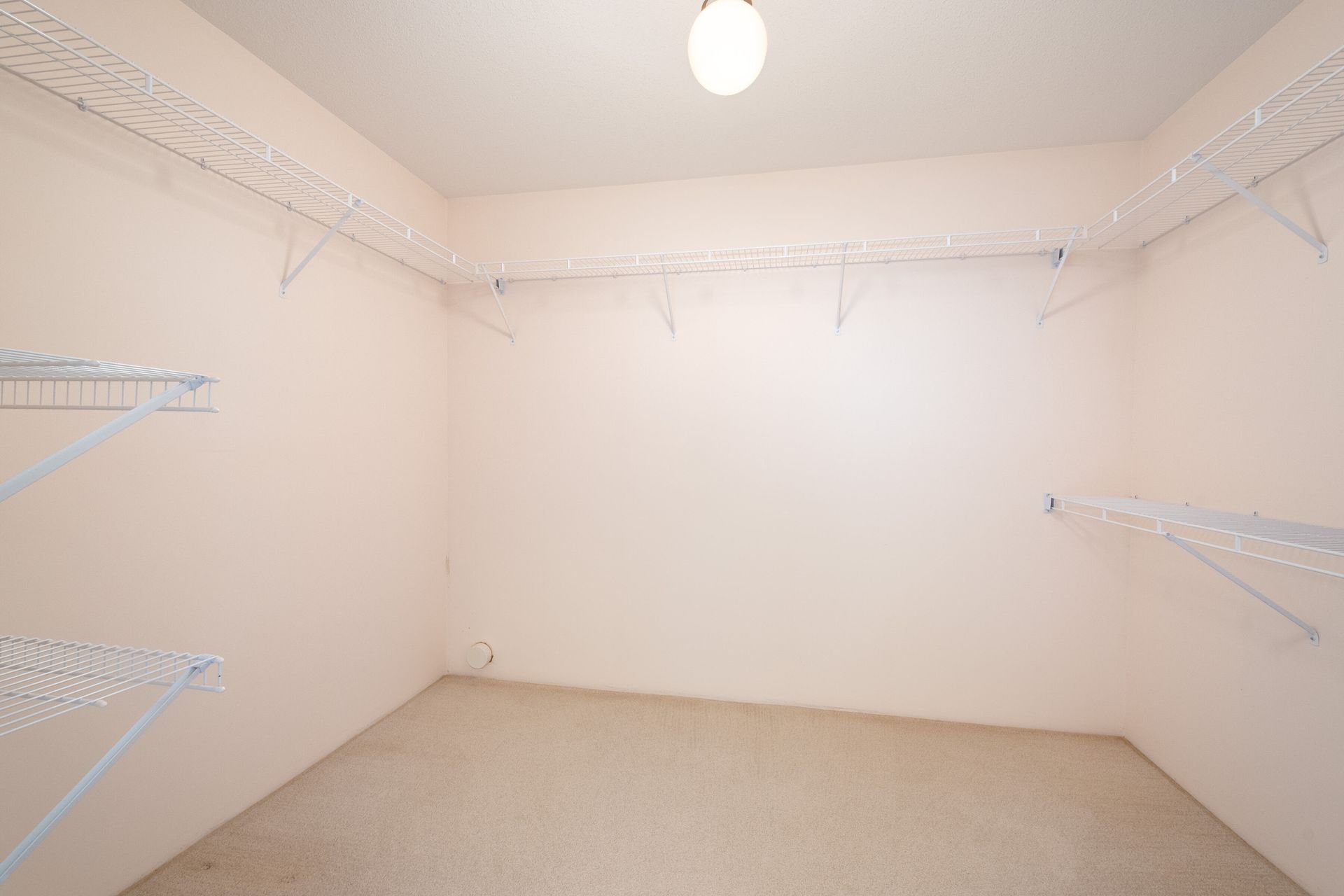 038 at 937 Westmount Drive, College Park PM, Port Moody