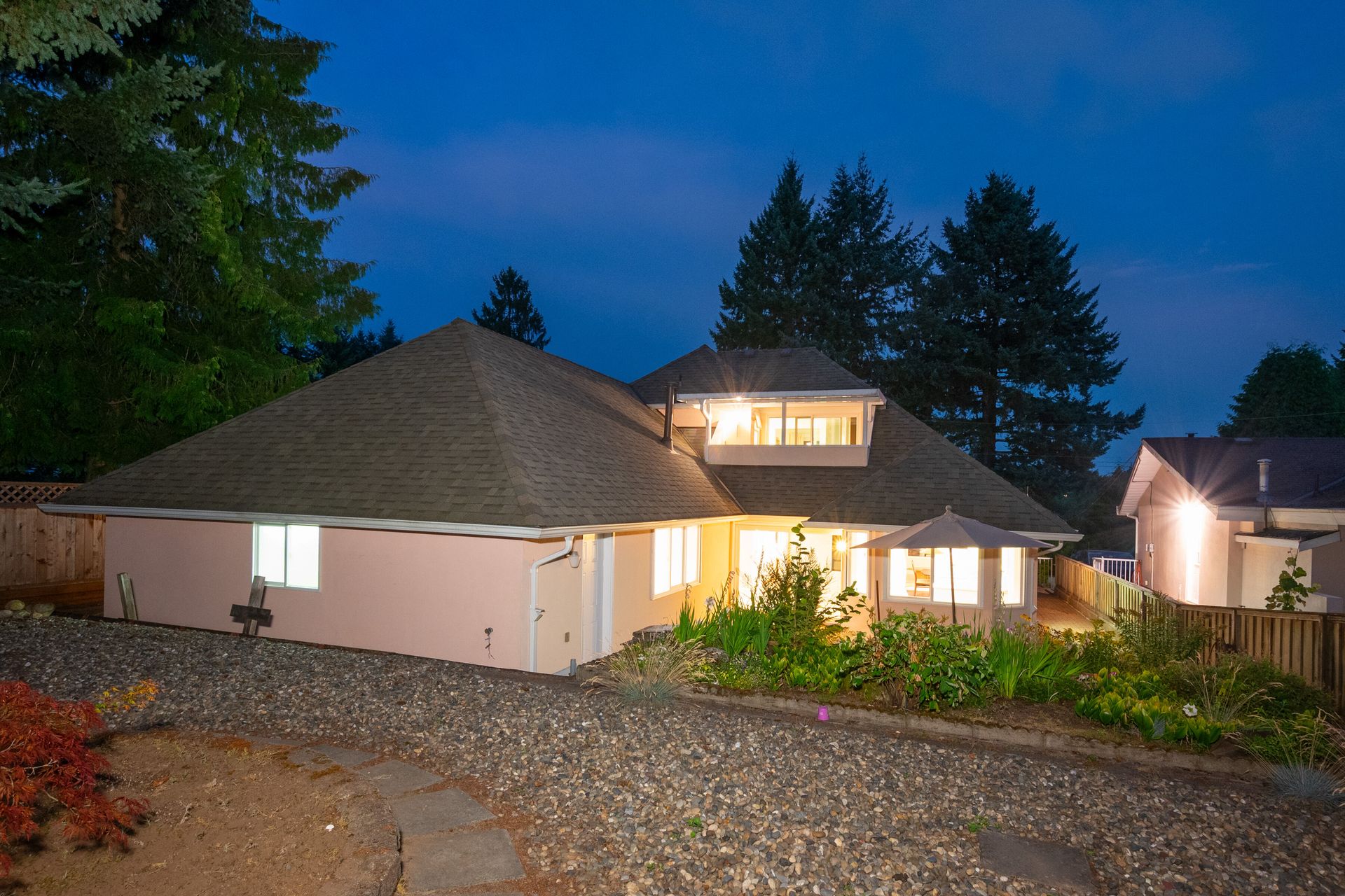 054 at 937 Westmount Drive, College Park PM, Port Moody