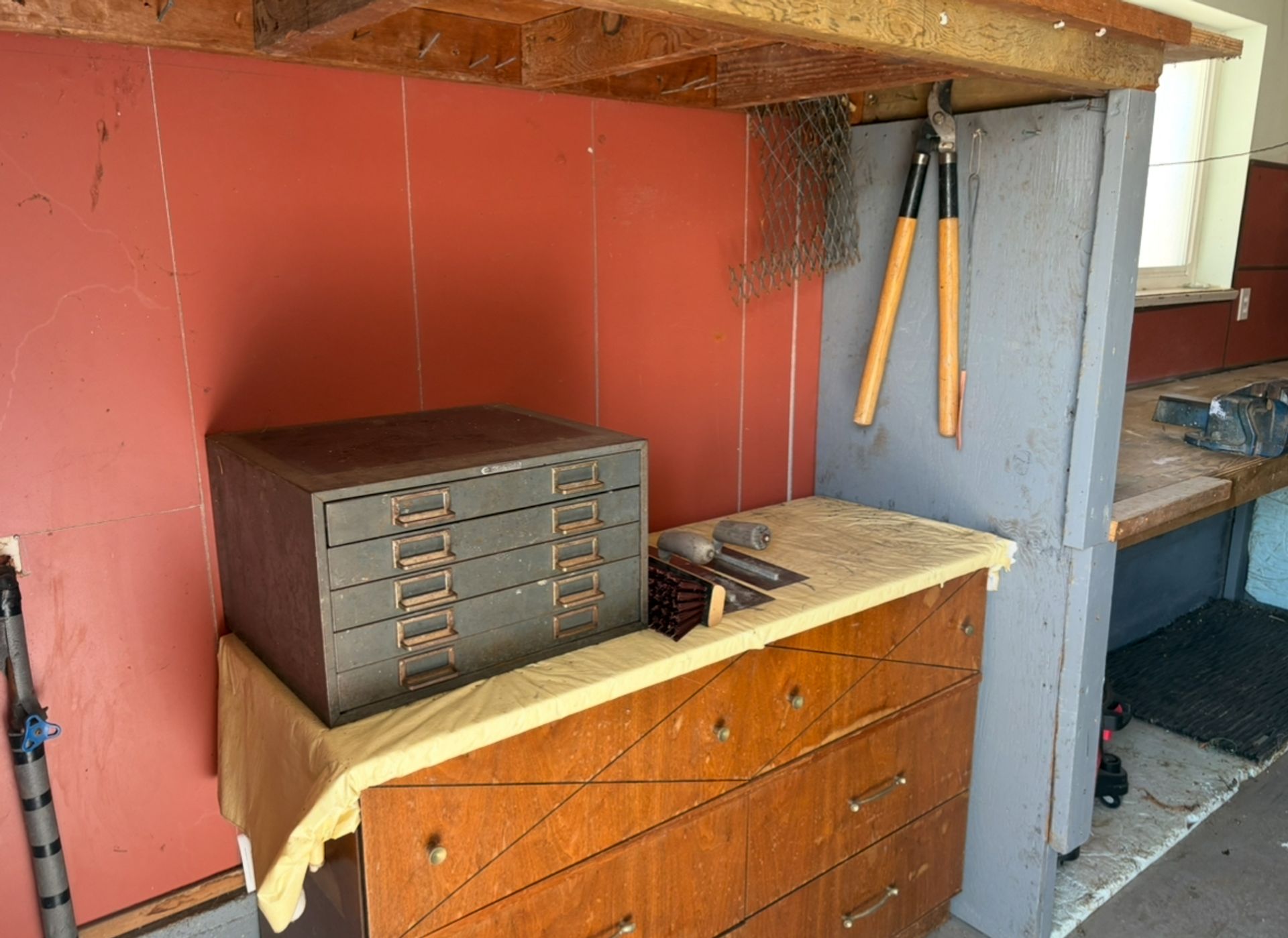 img_2728 at 937 Westmount Drive, College Park PM, Port Moody