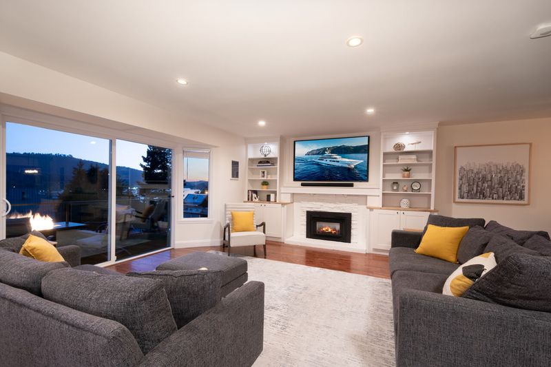 018 at 125 April Road, Barber Street, Port Moody