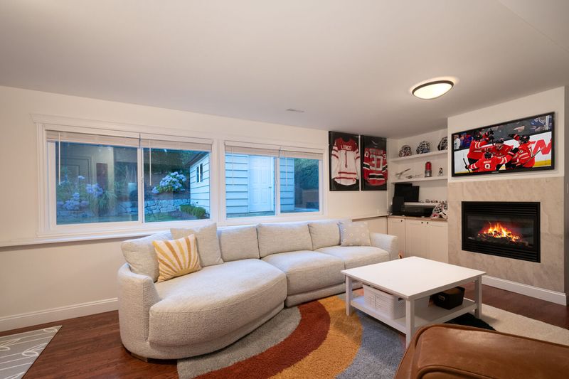 051 at 125 April Road, Barber Street, Port Moody