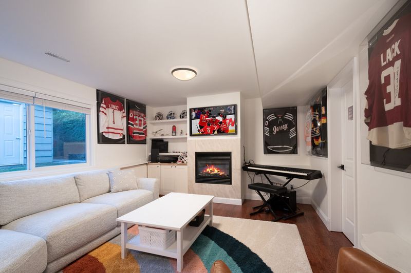 053 at 125 April Road, Barber Street, Port Moody