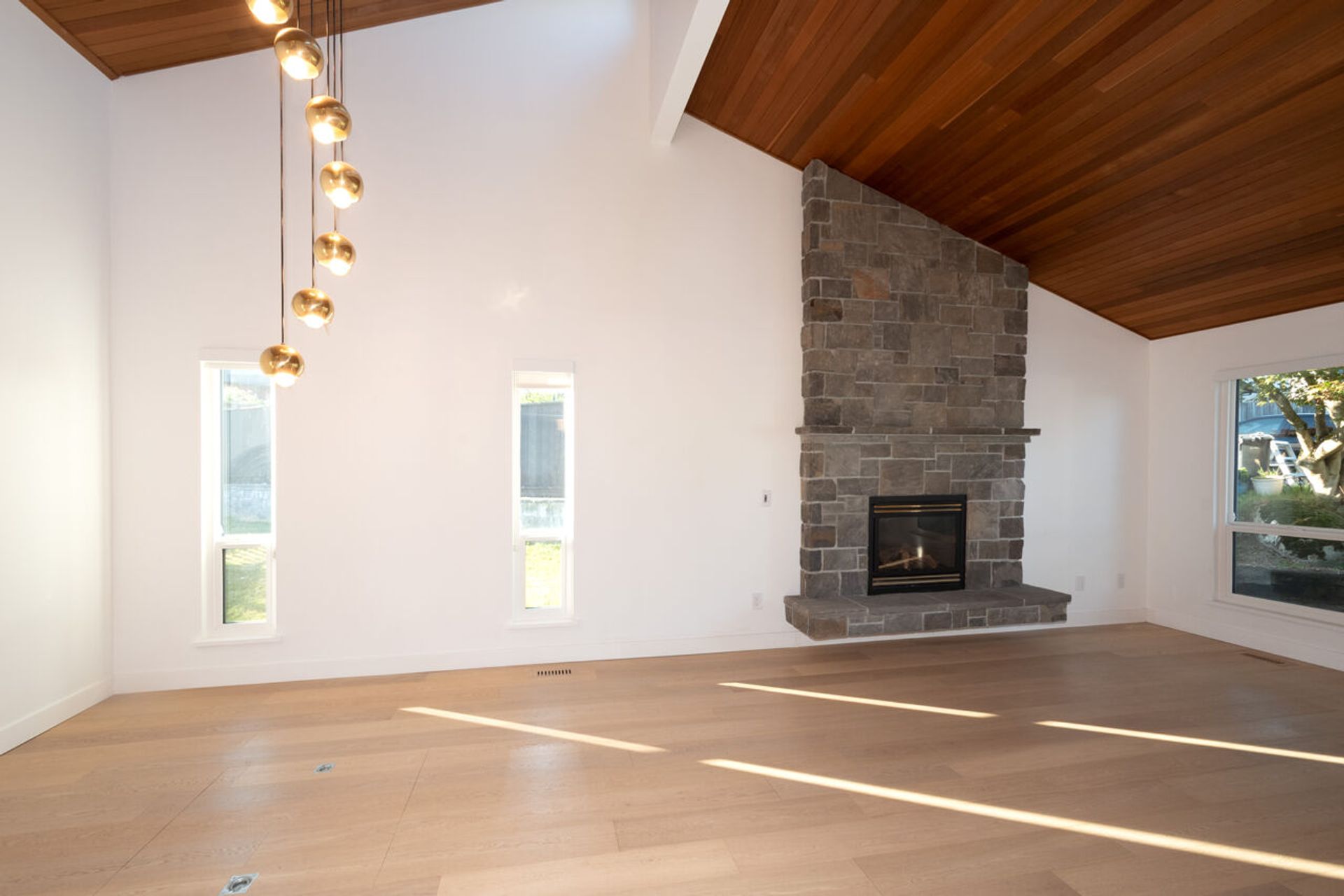 006 at 5 Campion Court, Mountain Meadows, Port Moody