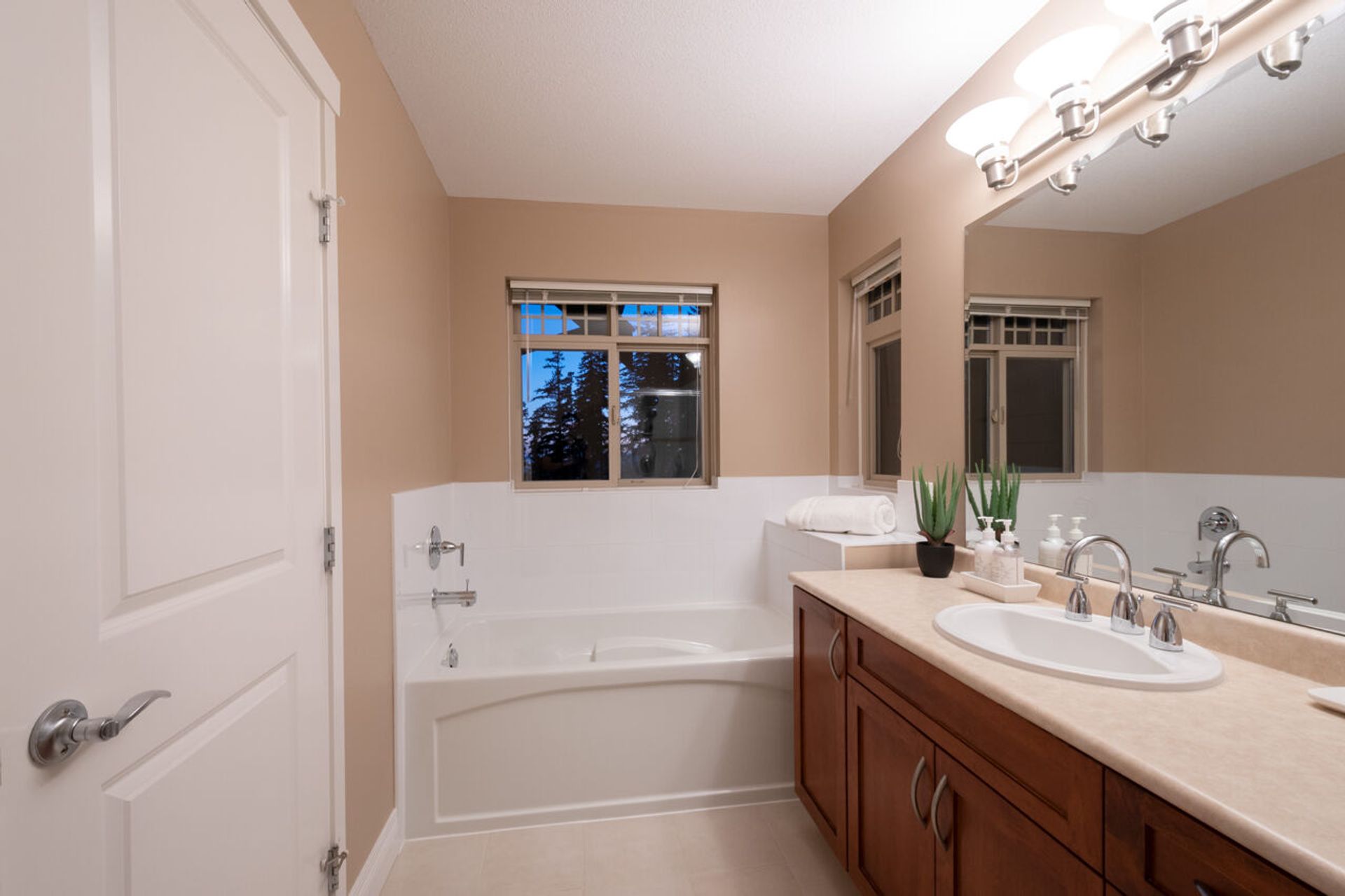 057 at 95 - 55 Hawthorn Drive, Heritage Woods PM, Port Moody