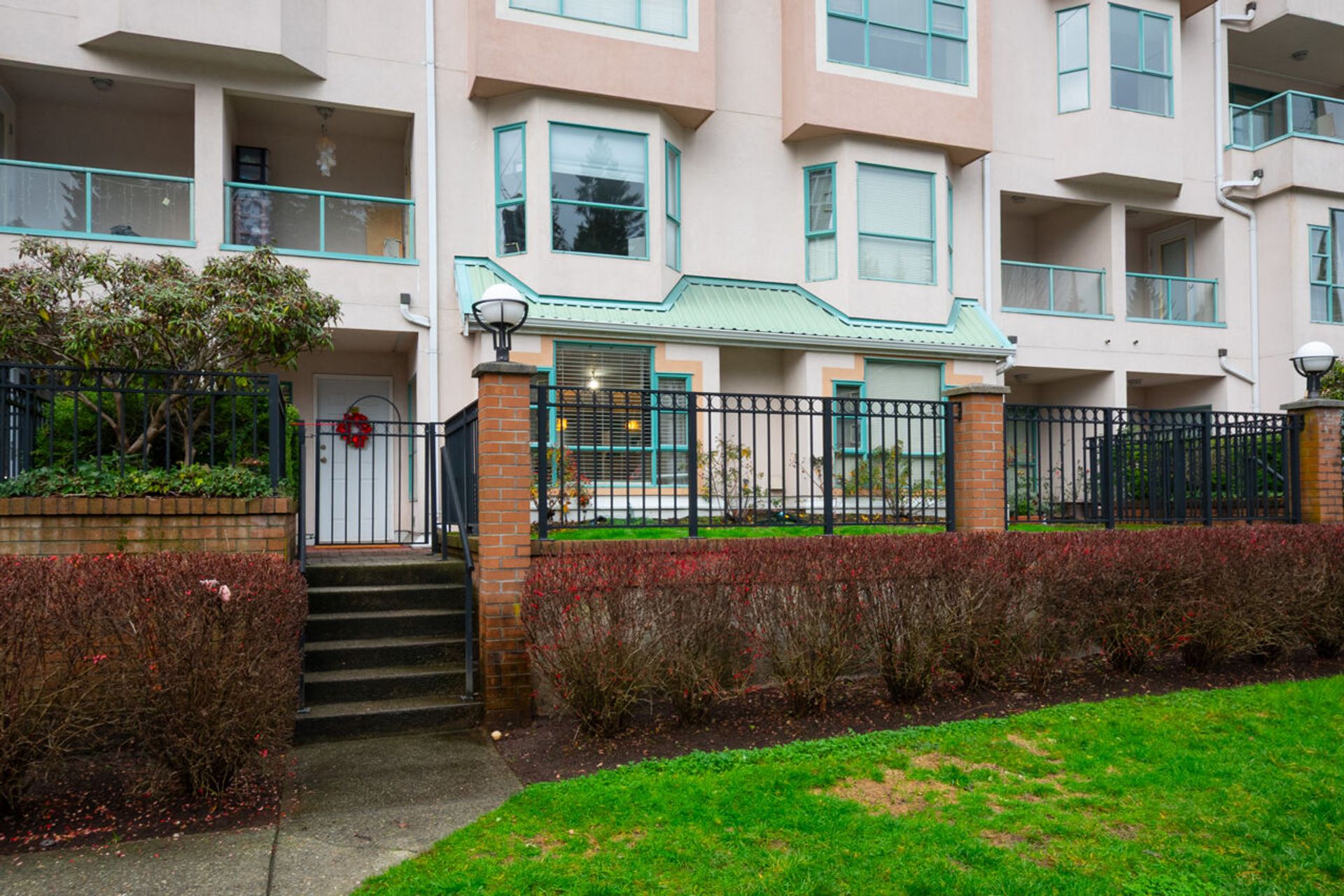 006 at 108E - 3081 Glen Drive, North Coquitlam, Coquitlam
