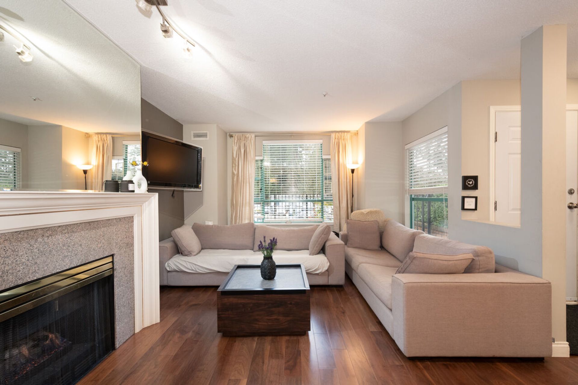 009 at 108E - 3081 Glen Drive, North Coquitlam, Coquitlam