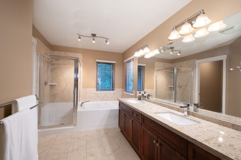 060 at 3 Maple Drive, Heritage Woods PM, Port Moody