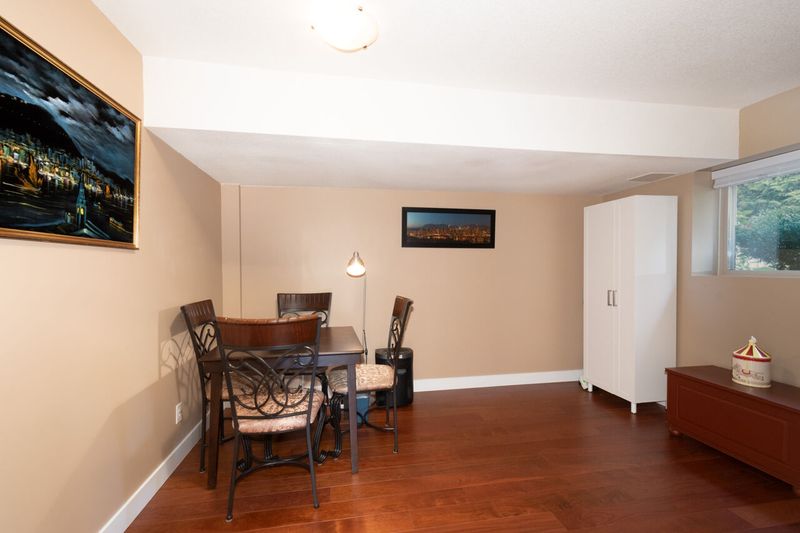 081 at 3 Maple Drive, Heritage Woods PM, Port Moody