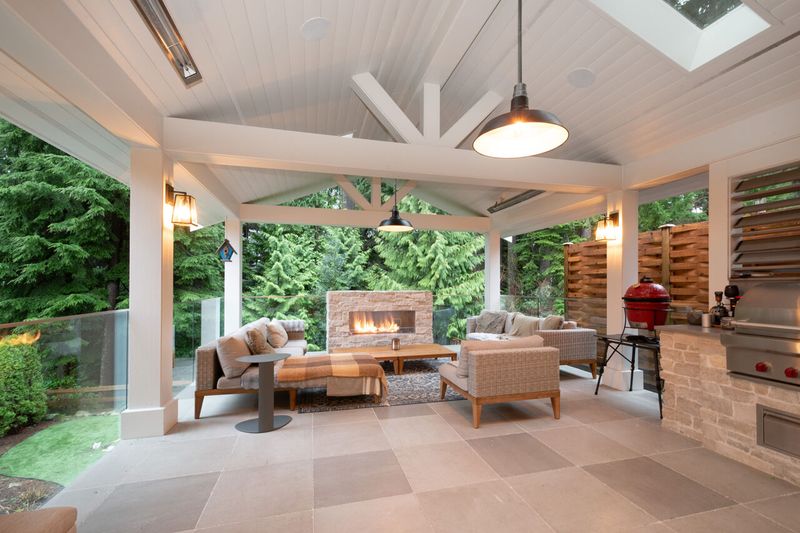 014 at 75 Holly Drive, Heritage Woods PM, Port Moody