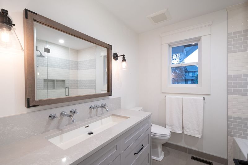 050 at 75 Holly Drive, Heritage Woods PM, Port Moody