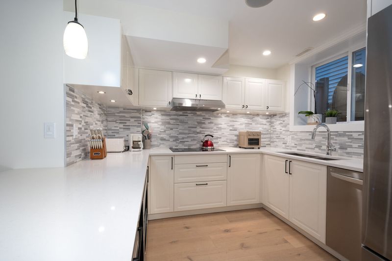 055 at 75 Holly Drive, Heritage Woods PM, Port Moody