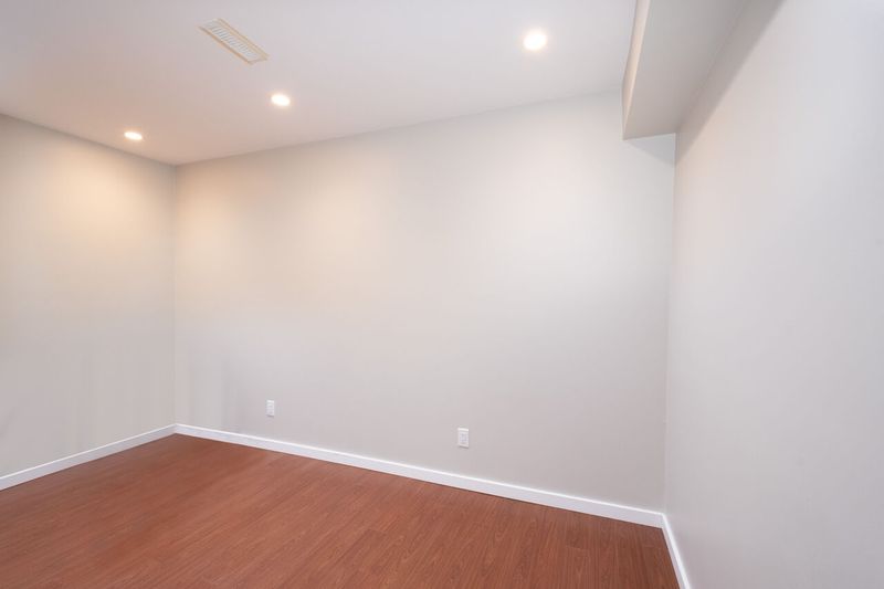 067 at 164 Sycamore Drive, Heritage Woods PM, Port Moody