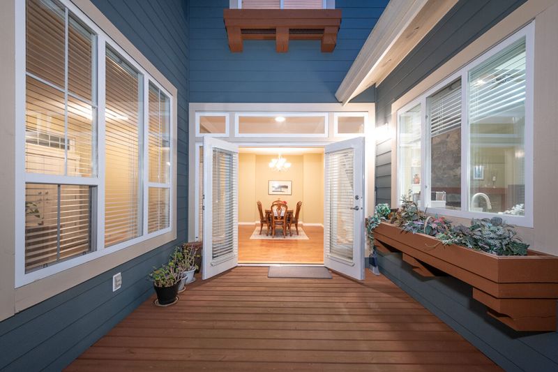 016 at 10 Ashwood Drive, Heritage Woods PM, Port Moody