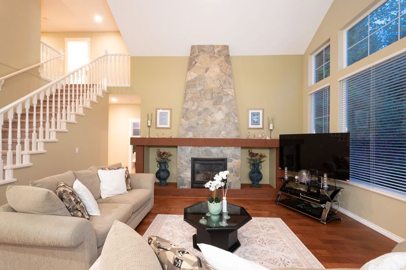 026 at 10 Ashwood Drive, Heritage Woods PM, Port Moody