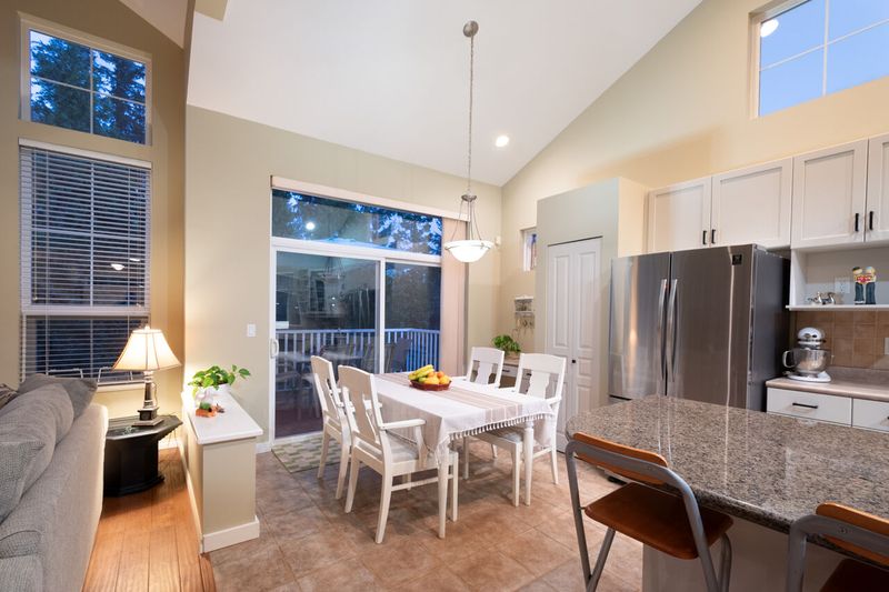 043 at 10 Ashwood Drive, Heritage Woods PM, Port Moody